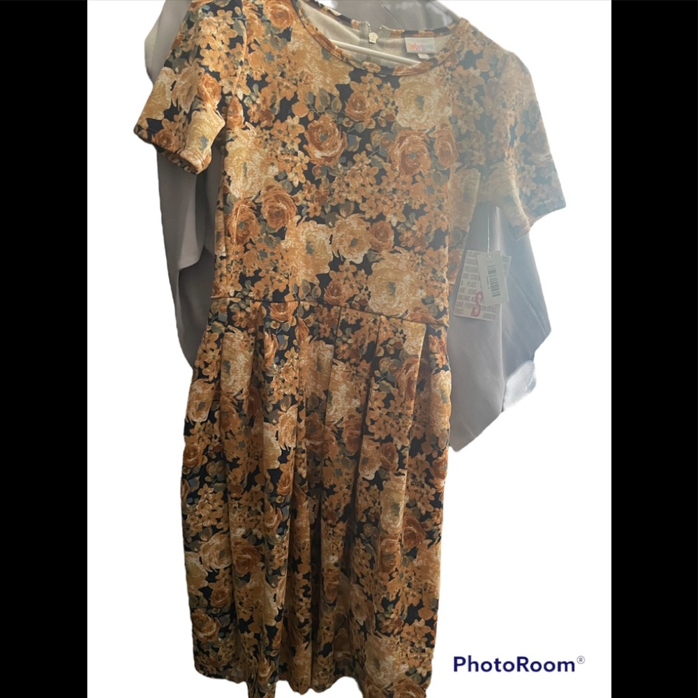 LulaRoe Amelia UNICORN! Floral yellow rose small blue background